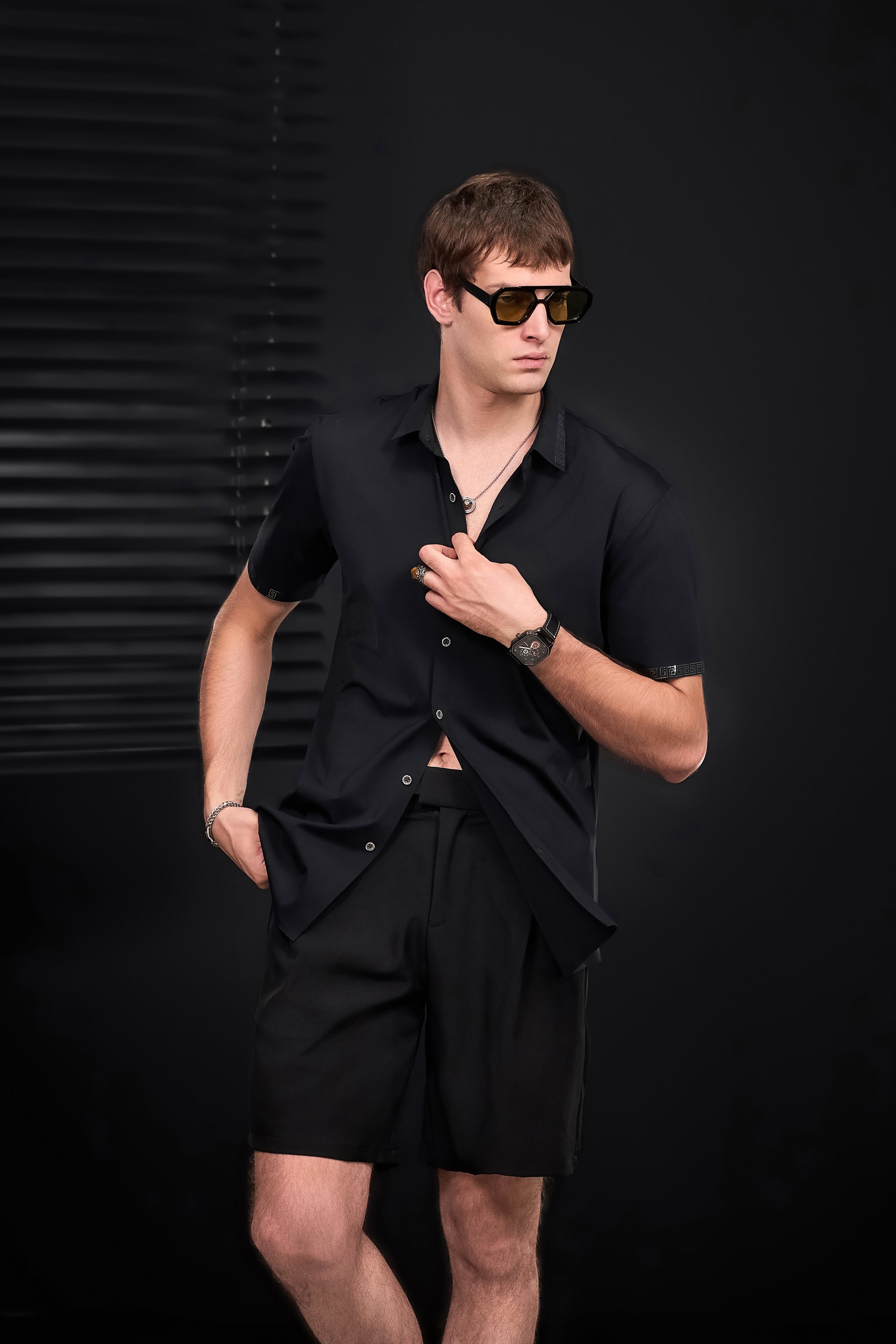 Contour Belted Short BLACK