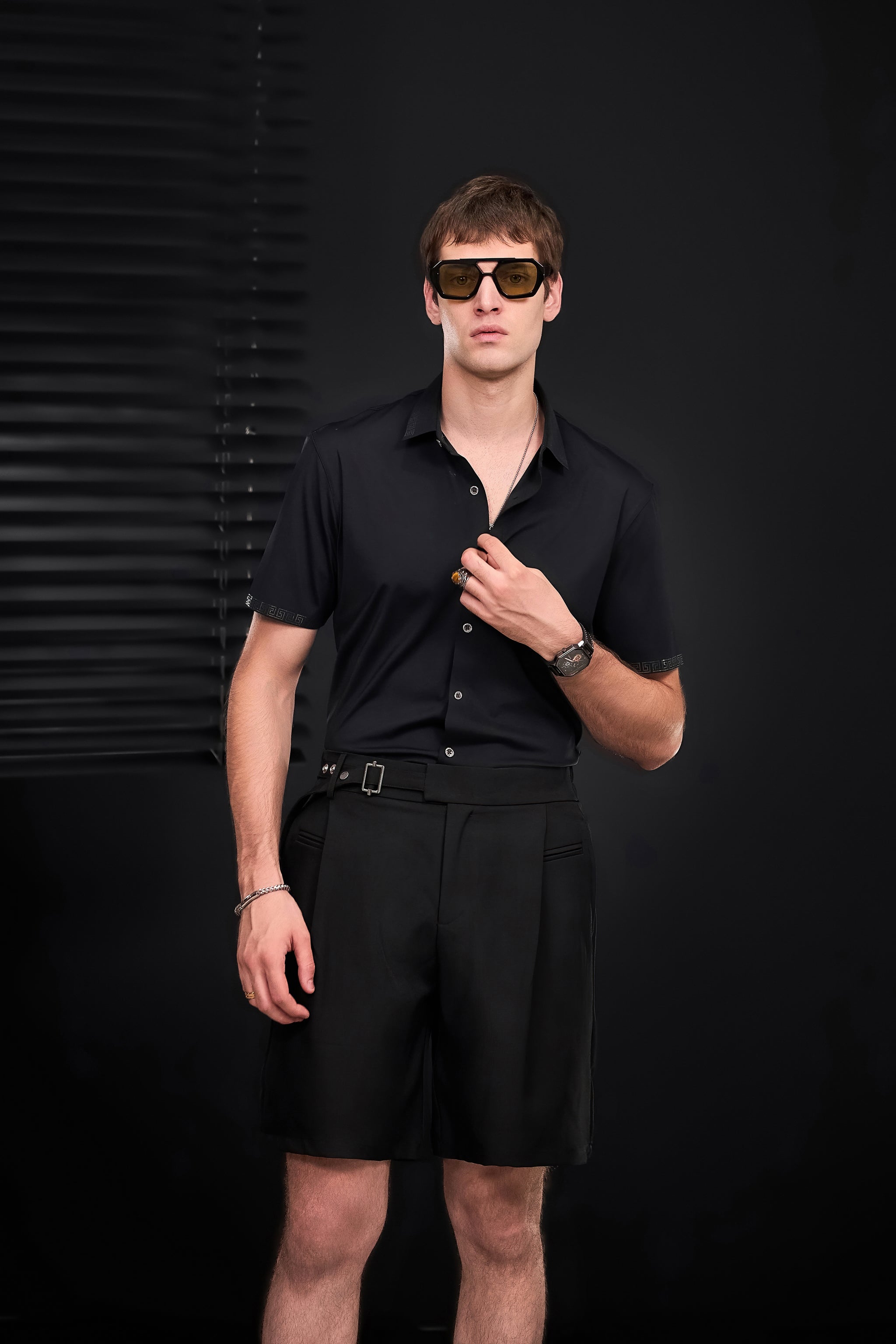 Contour Belted Short BLACK