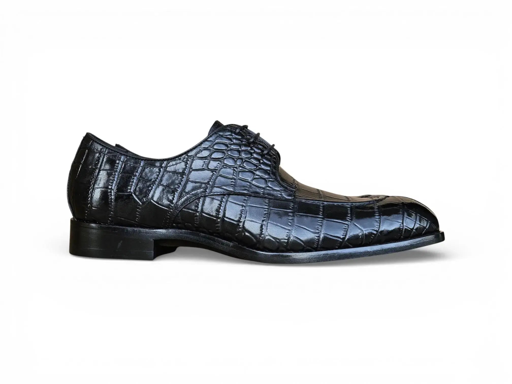 Allen II Embossed Split Toe Derby