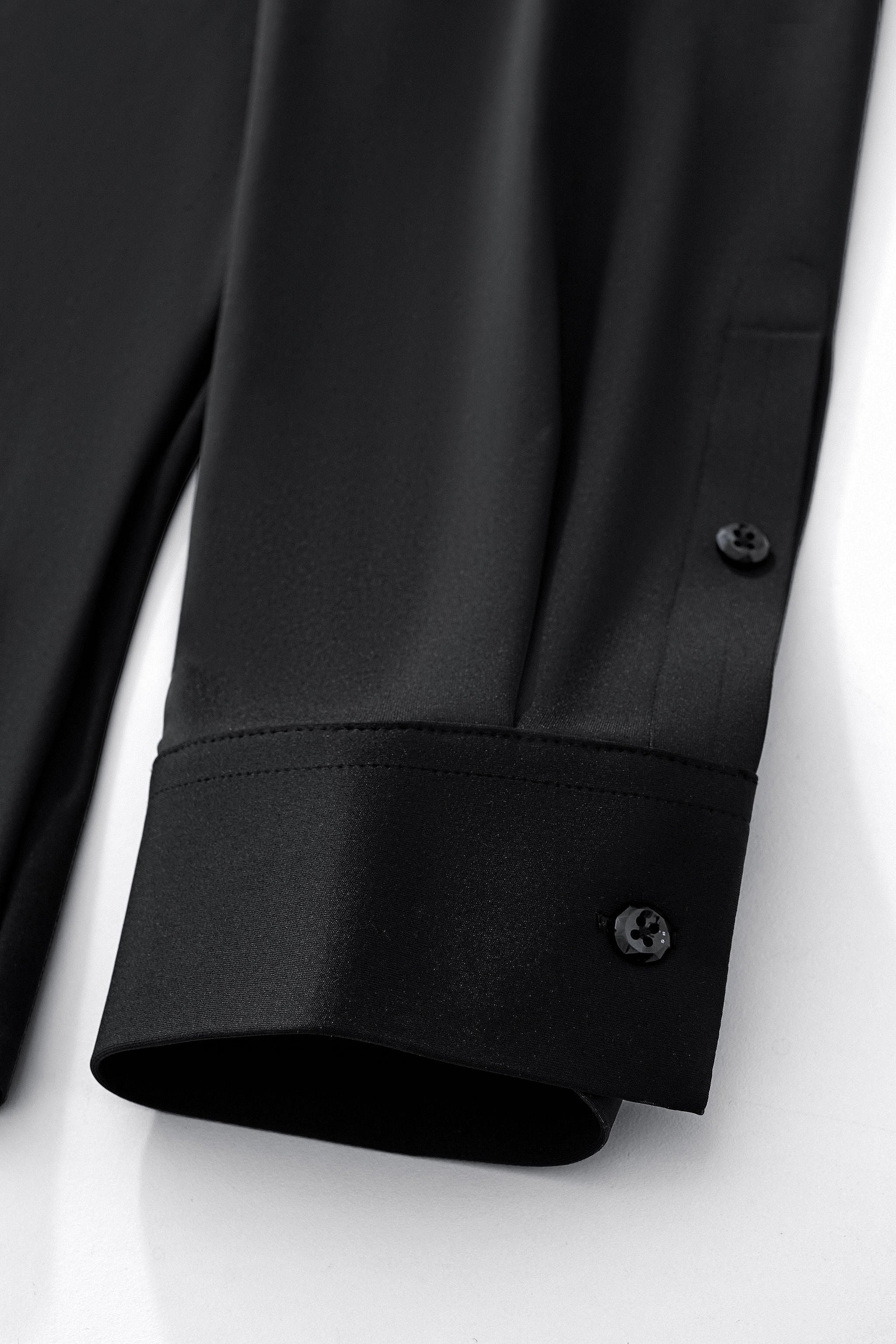 Velvet Noir Laser-Cut LS Shirt BLACK