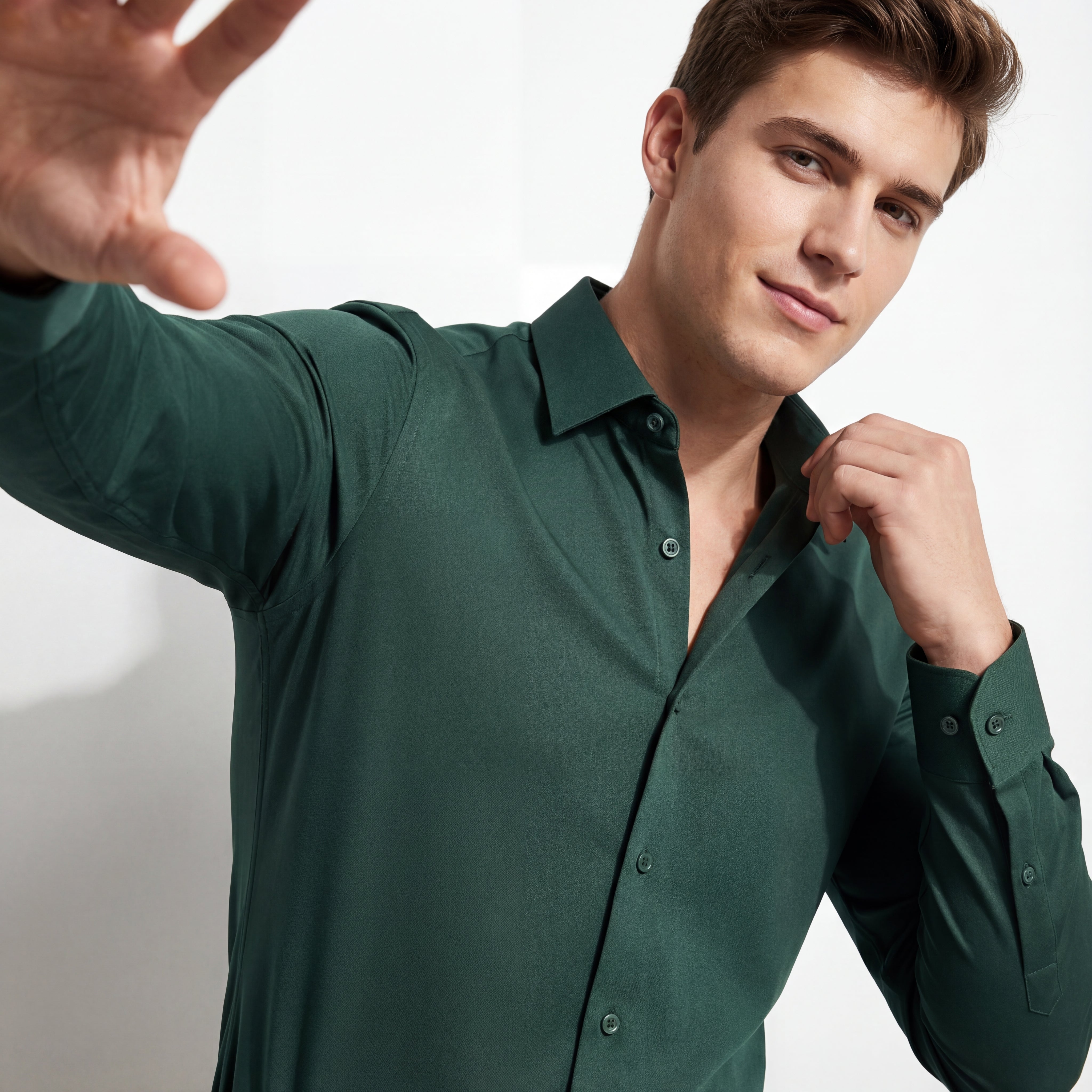 SIGNITURE SATIN STITCHLESS LS Shirt FOREST GREEN