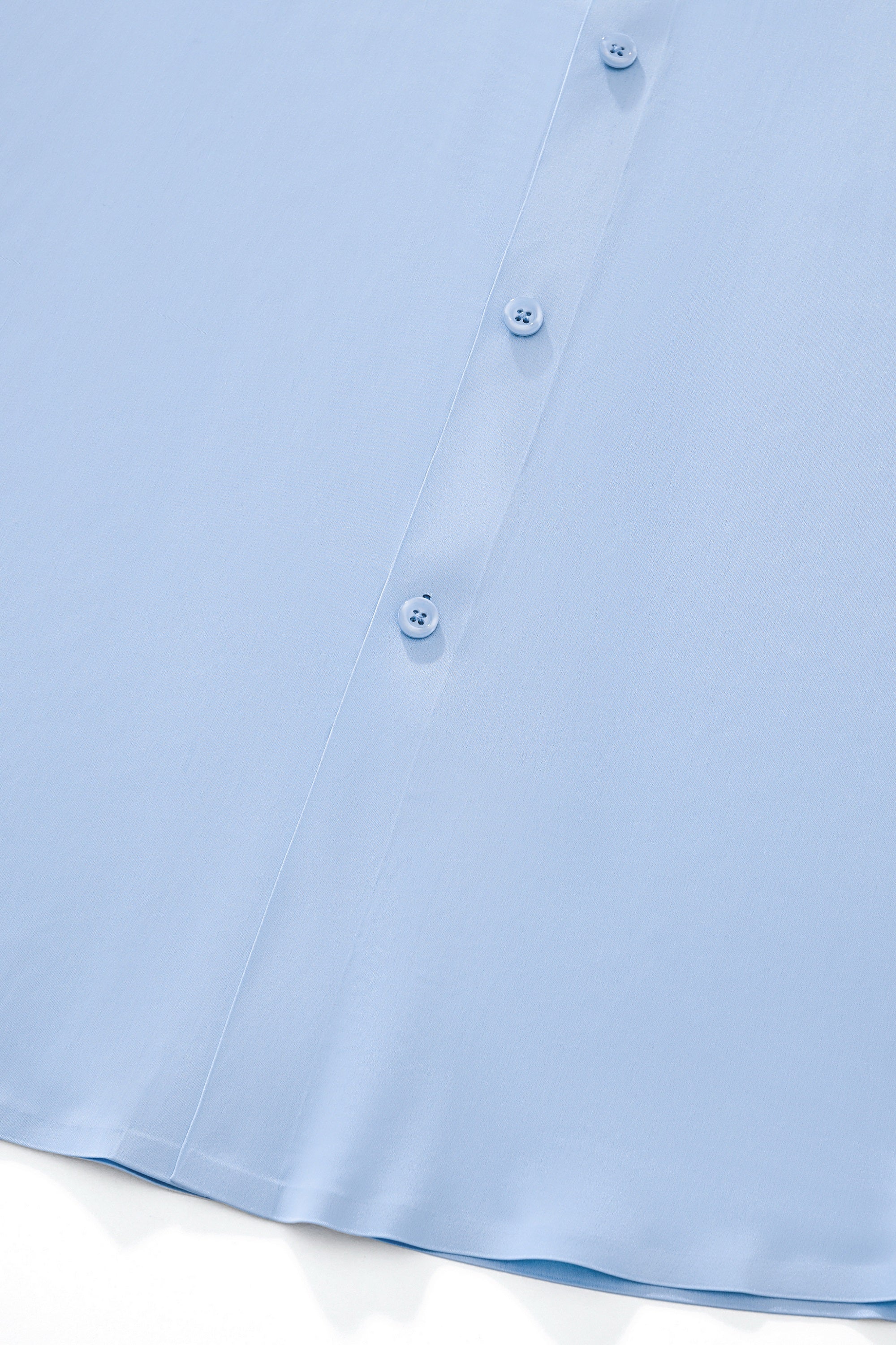 SIGNITURE SATIN STITCHLESS LS Shirt SKY BLUE