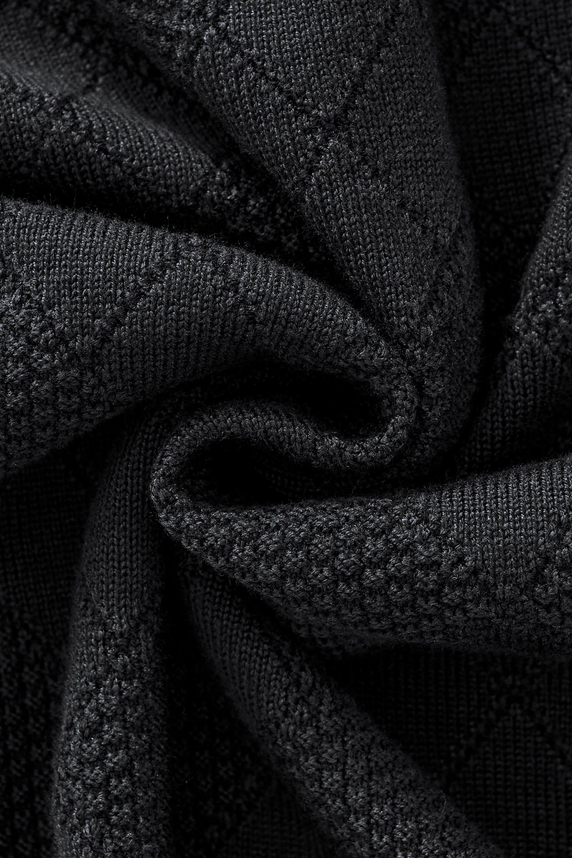 Textura Diamond Knit LS BLACK