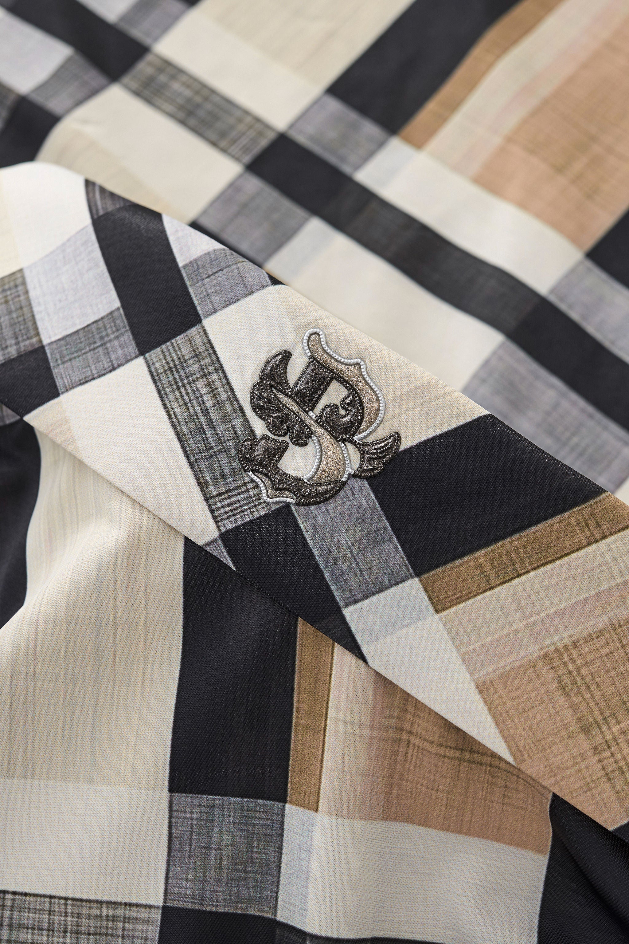 Seamless Bold Plaid Shirt – El Baron KHAKI