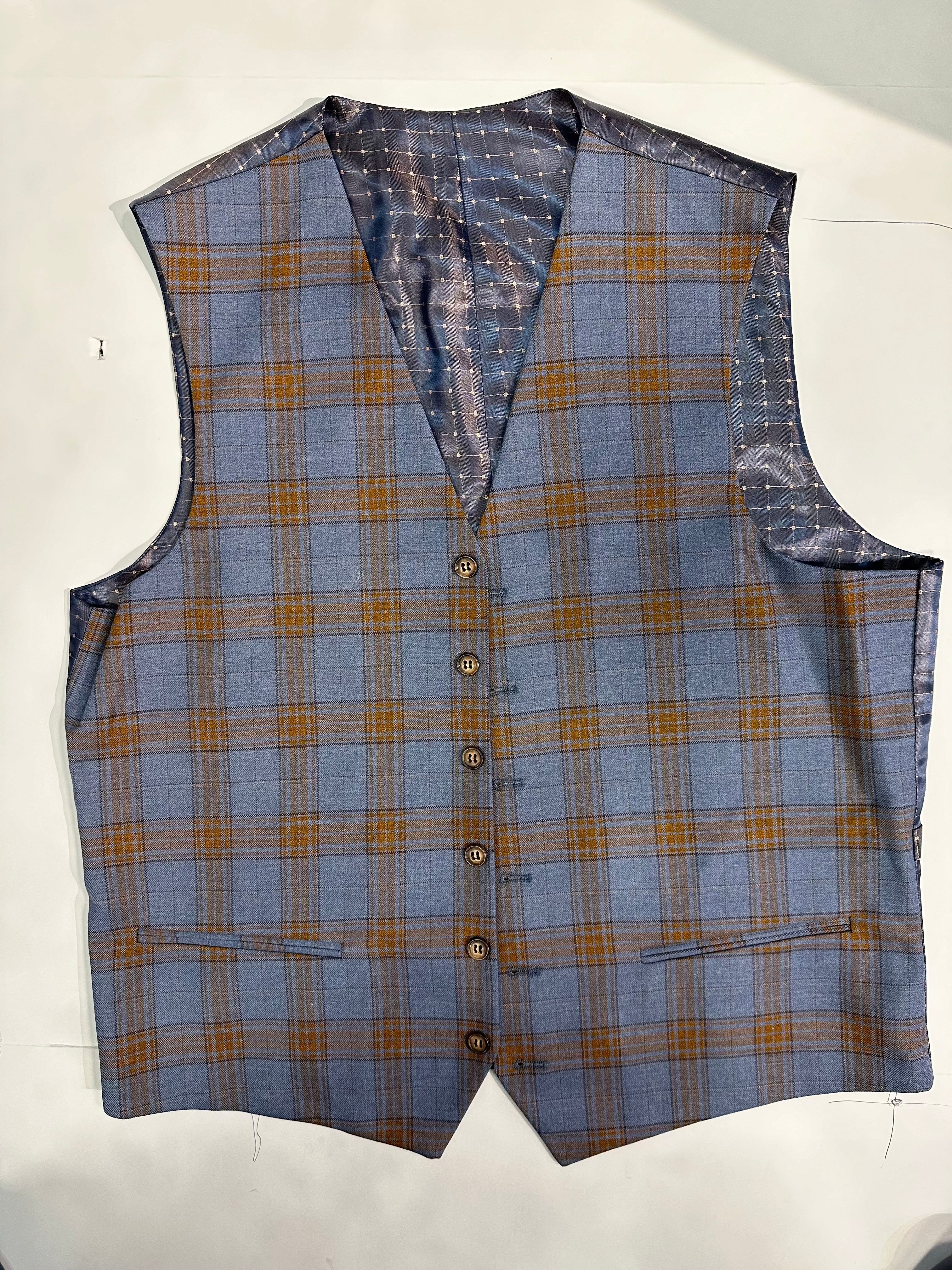 Vitali M8607 3 Pieces Vested Suit Grey