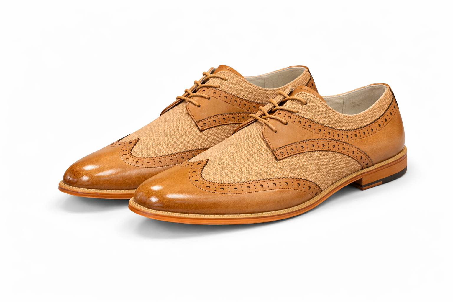 Giovanni Nico Wingtip Shoes Tan