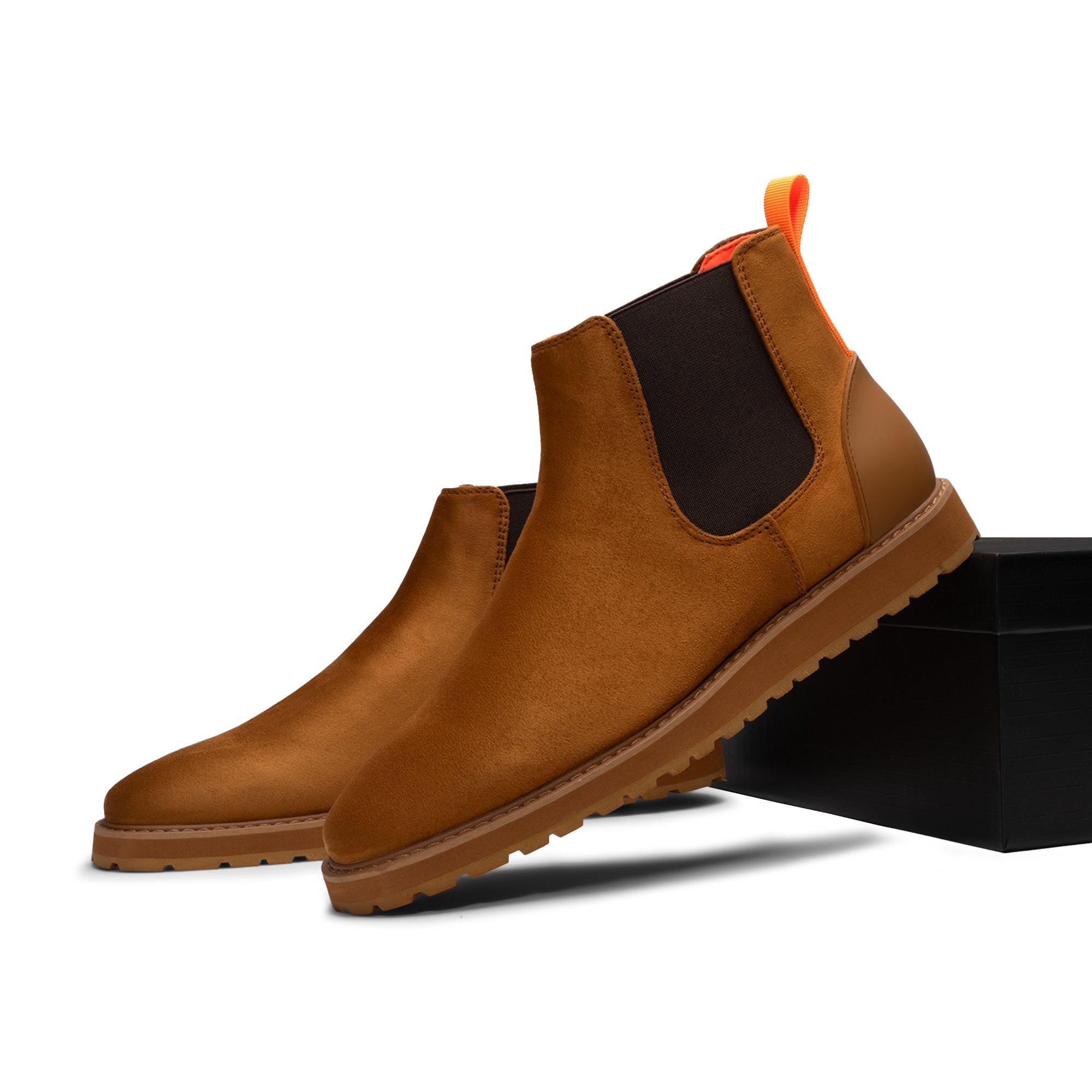 Tayno The Mustela Suede Casual Chelsea Sneaker Camel