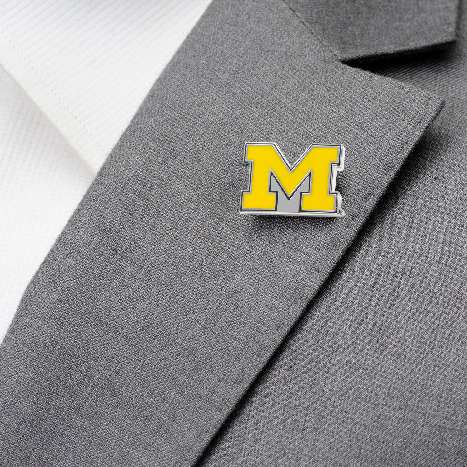 NCAA University of Michigan Wolverines Lapel Pin