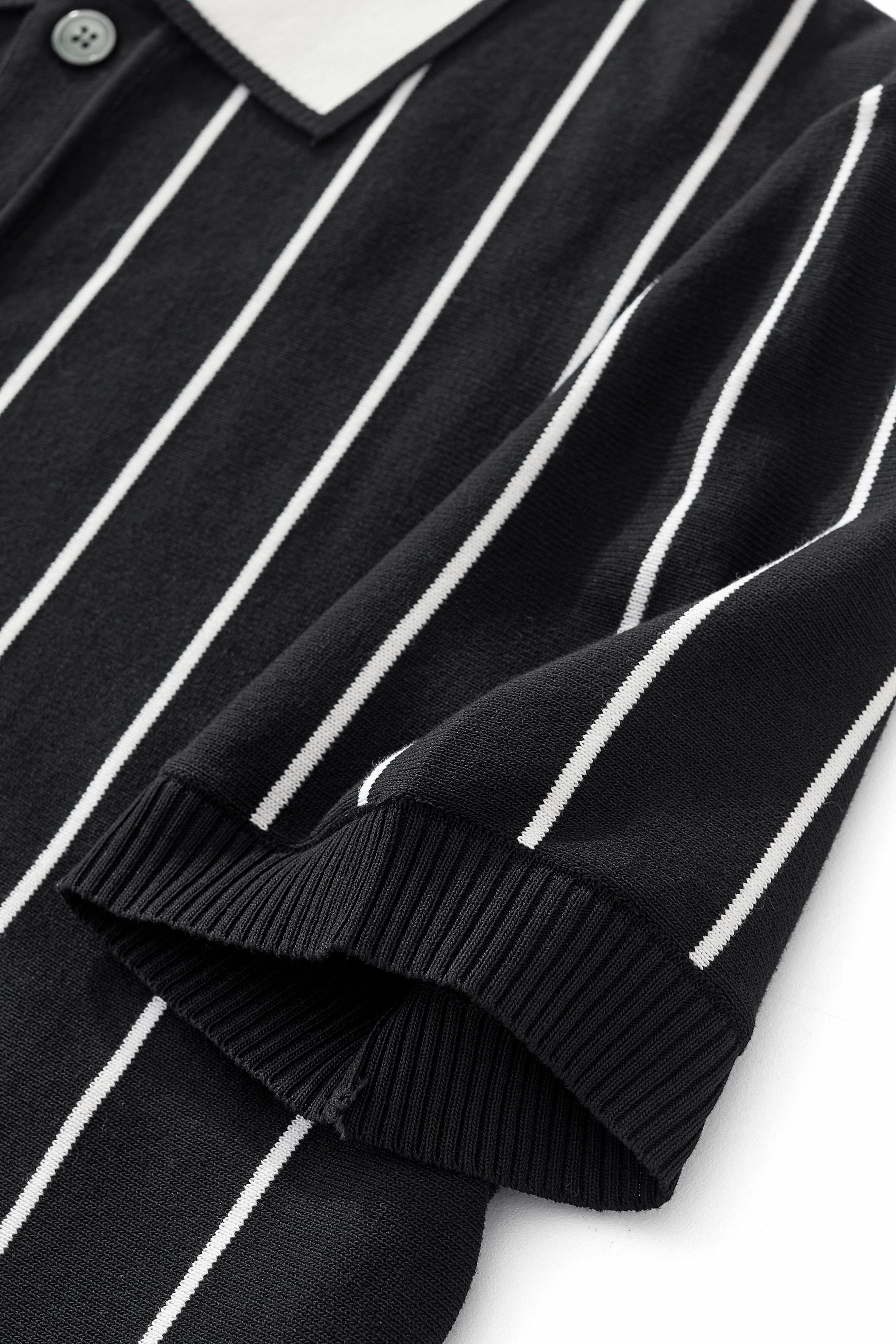 ModStripe Knit Shirt BLACK