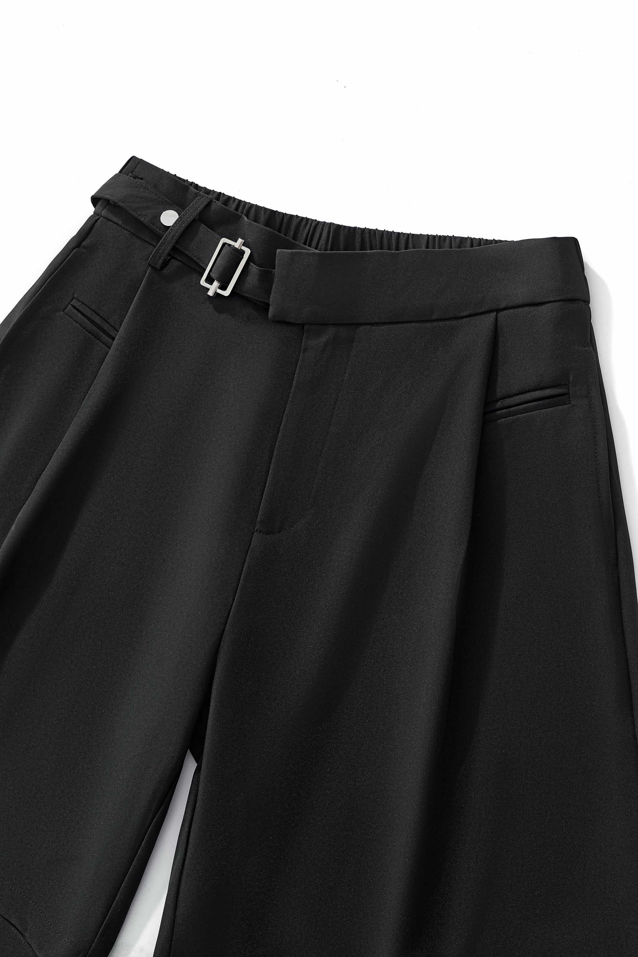 Contour Belted Short BLACK
