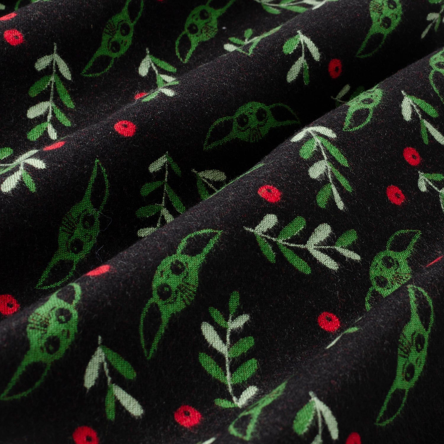 Star Wars Grogu Holiday Black and Green Scarf