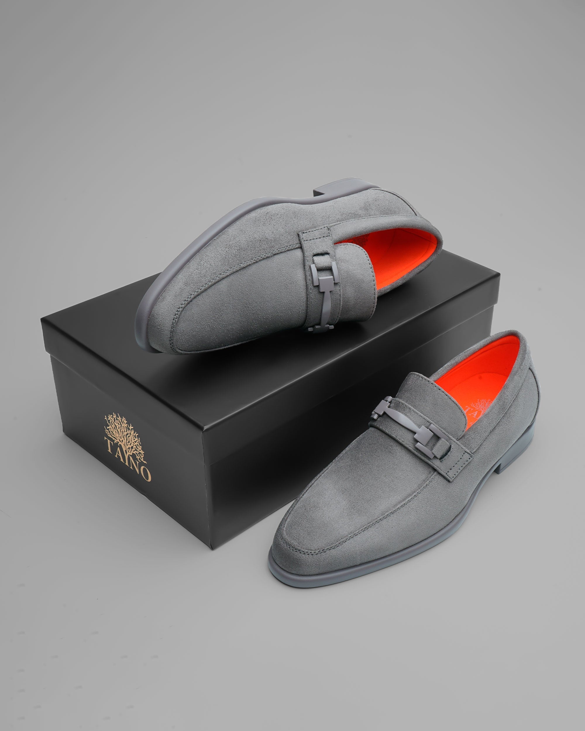 Tayno The Caprio Suede Loafer Gray