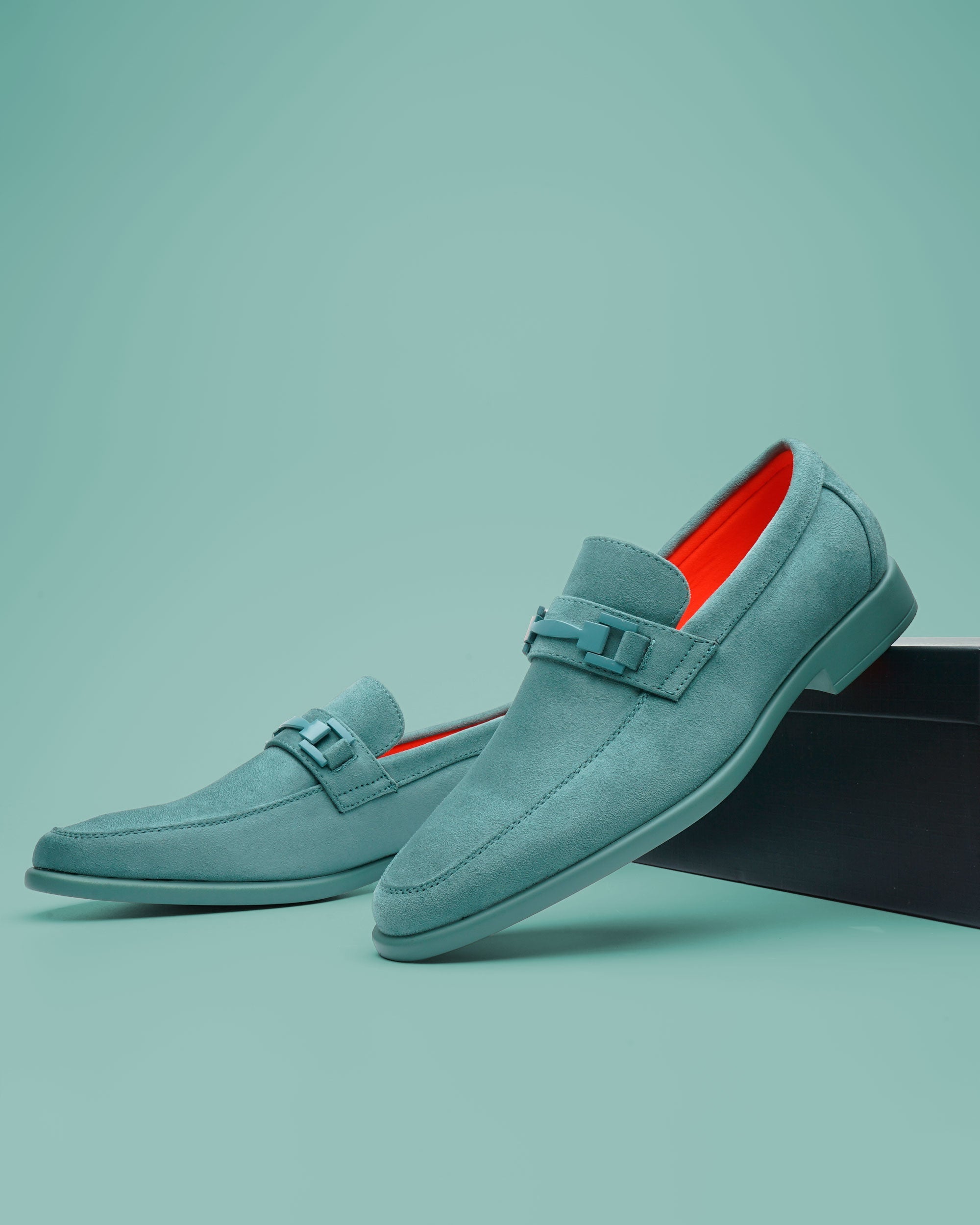 Tayno The Caprio Suede Loafer Sea