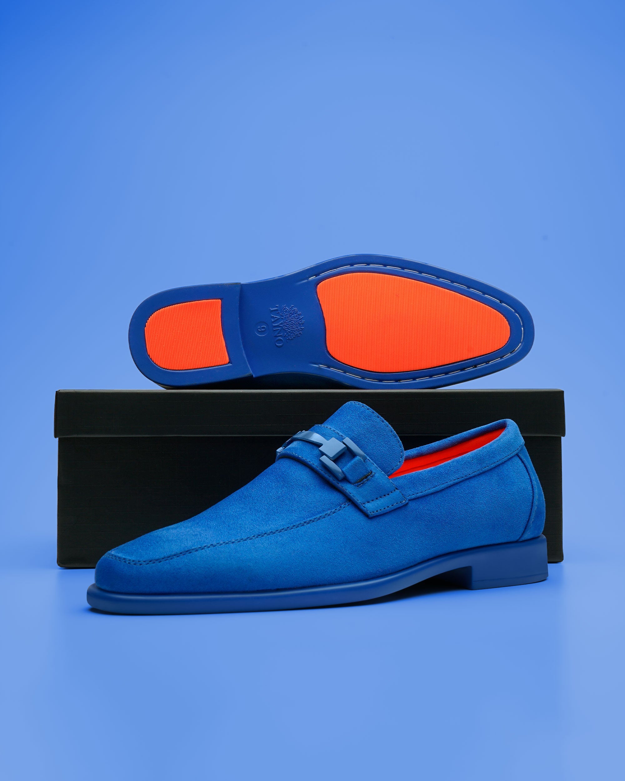 Tayno The Caprio Suede Loafer Royal