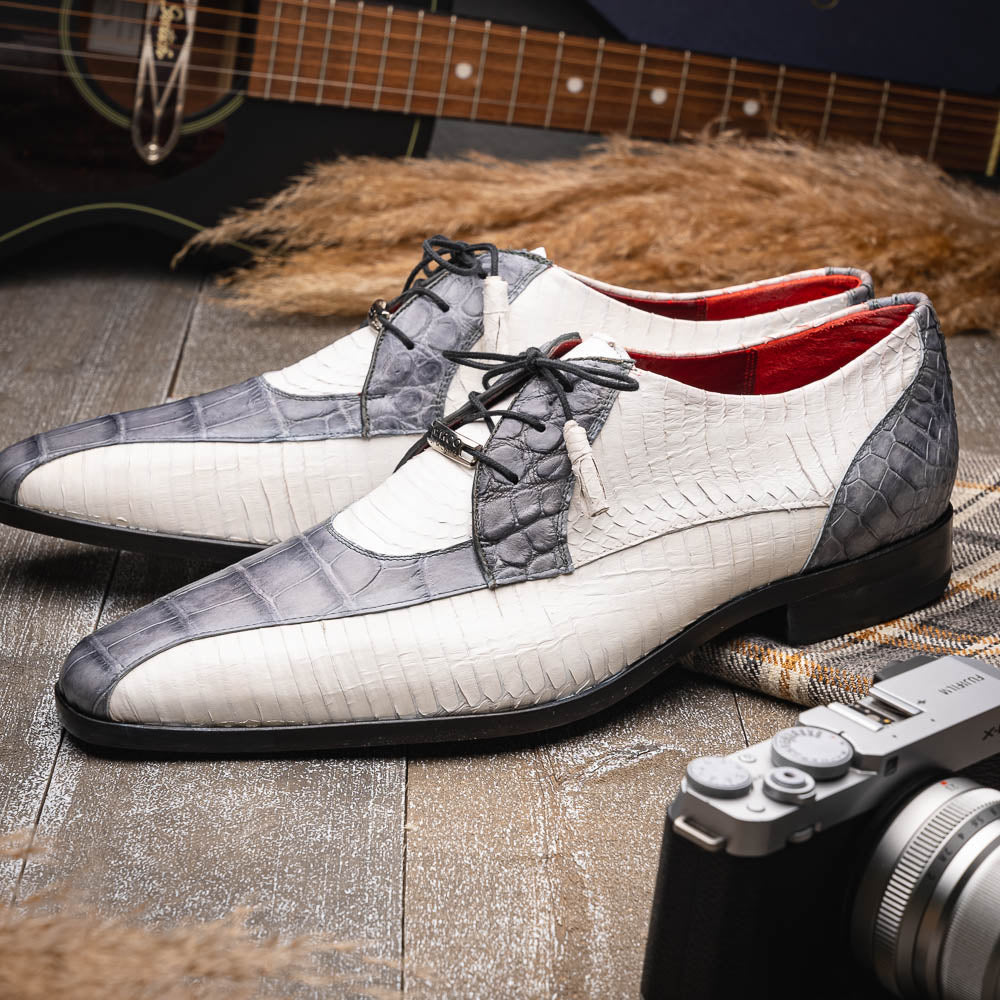 Moncalieri Gray / White