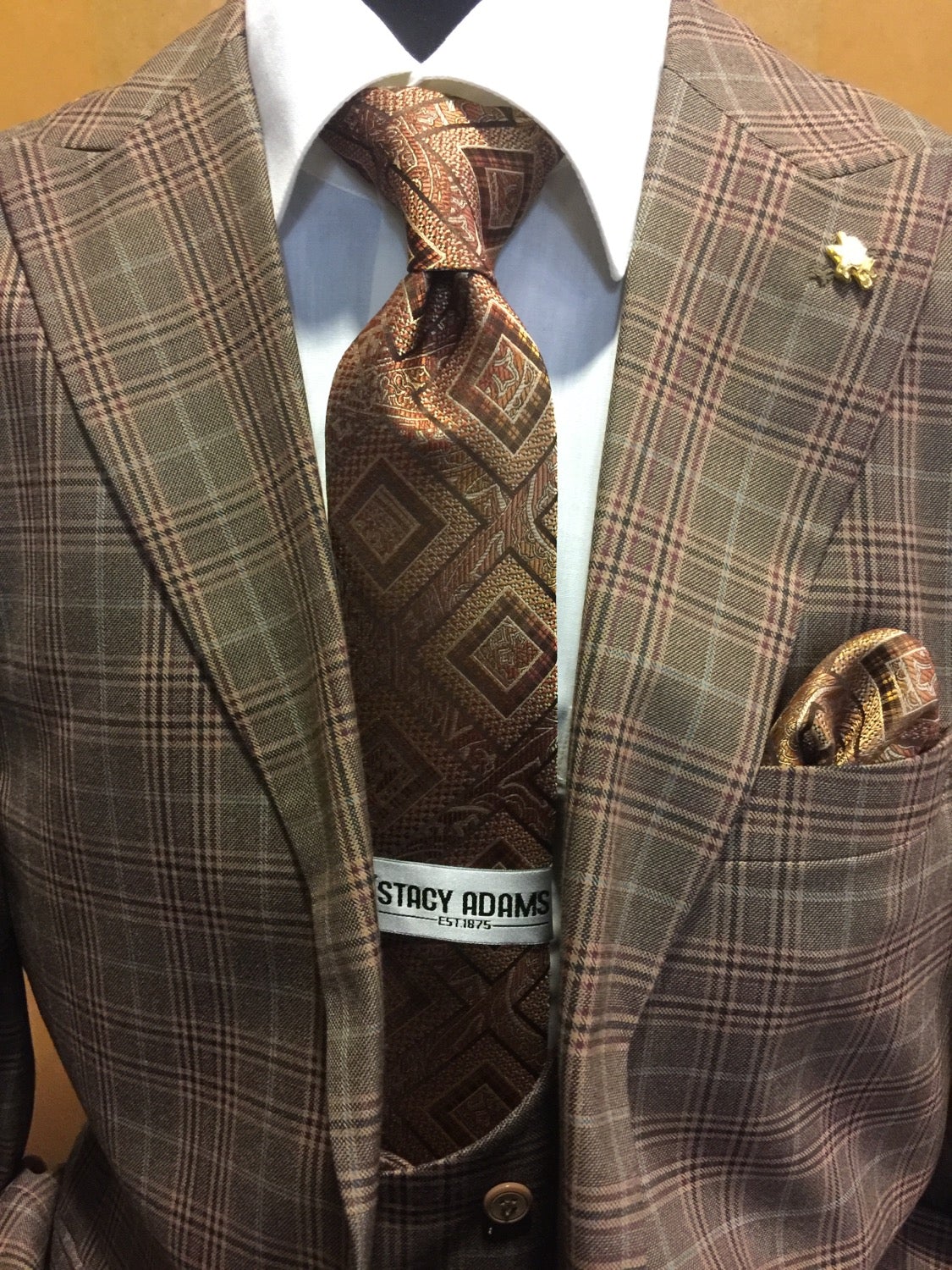 FALCONE I 9152-SCOOP VESTED I 2 BUTTON SINGLE BREAST VESTED I BROWN-704