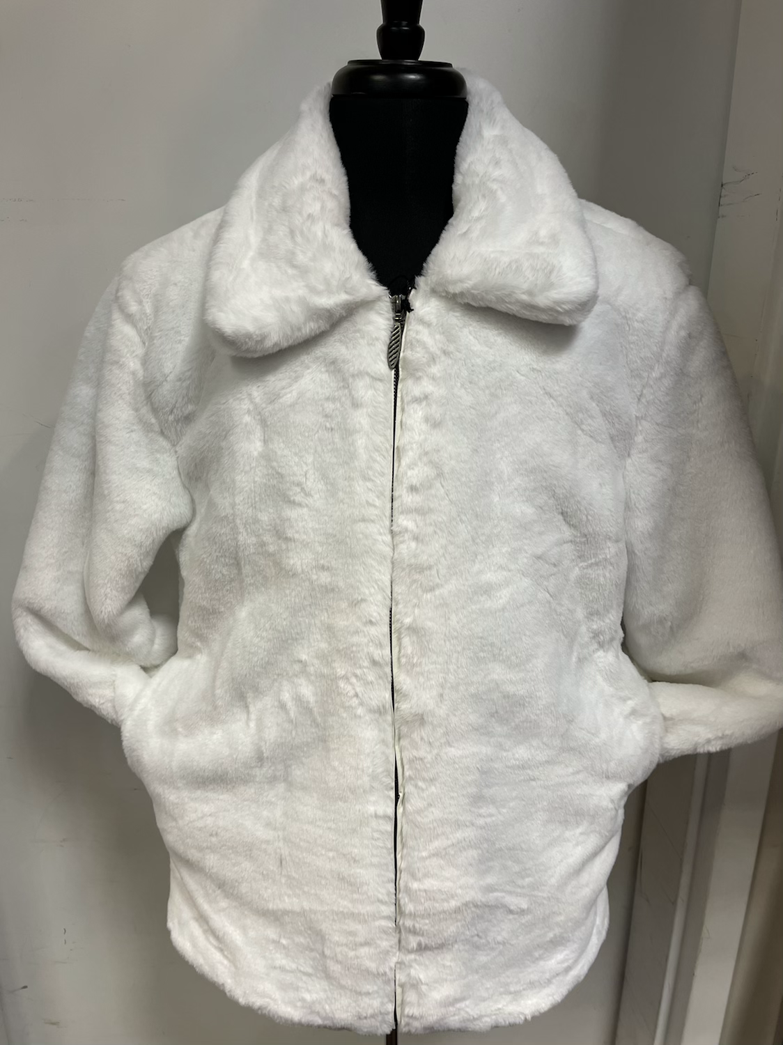 4338-BLAST BLUE MARTINI FUR JACKET I WHITE