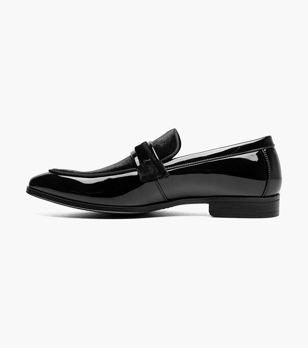 Stacy Adams 25686-001 Spratley Moc Toe Saddle Slip On Black