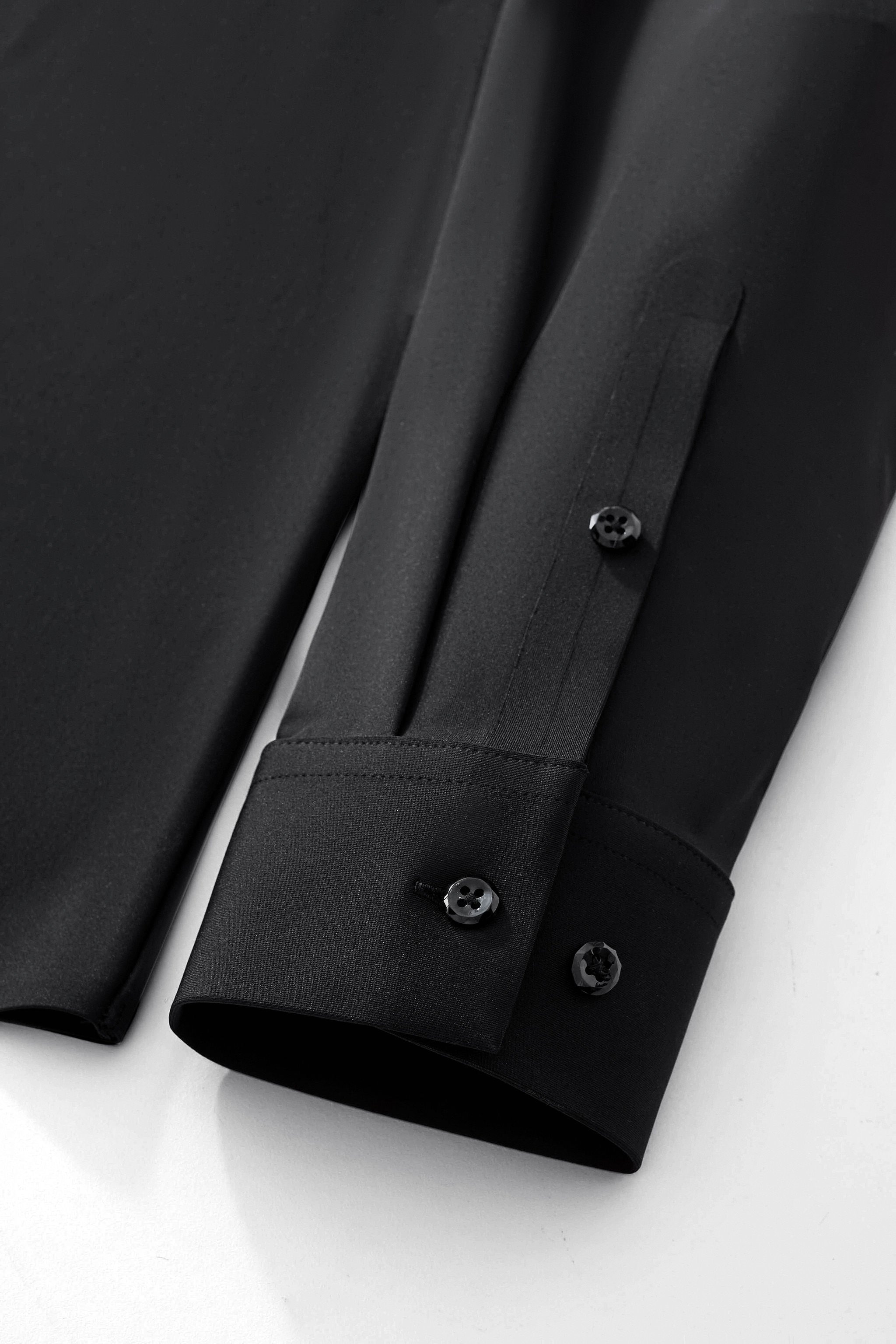 Midnight Wave Embellished LS Shirt BLACK