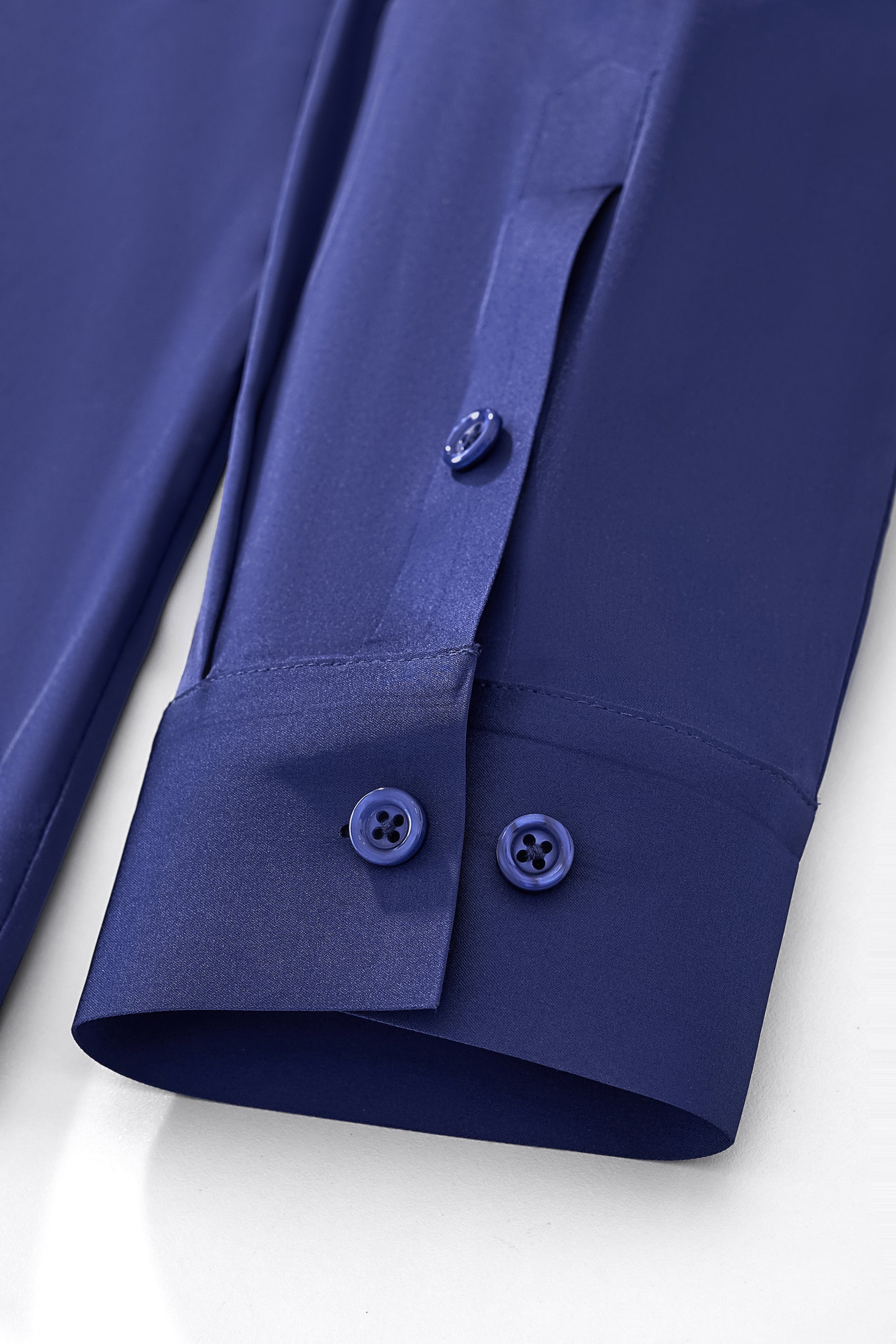 SIGNITURE SATIN STITCHLESS LS Shirt NAVY