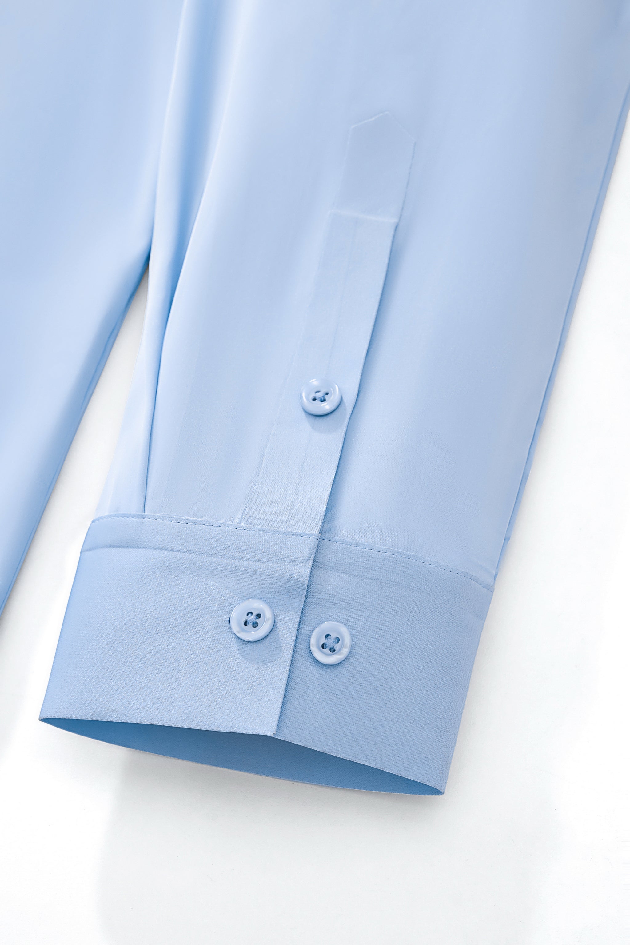 SIGNITURE SATIN STITCHLESS LS Shirt SKY BLUE