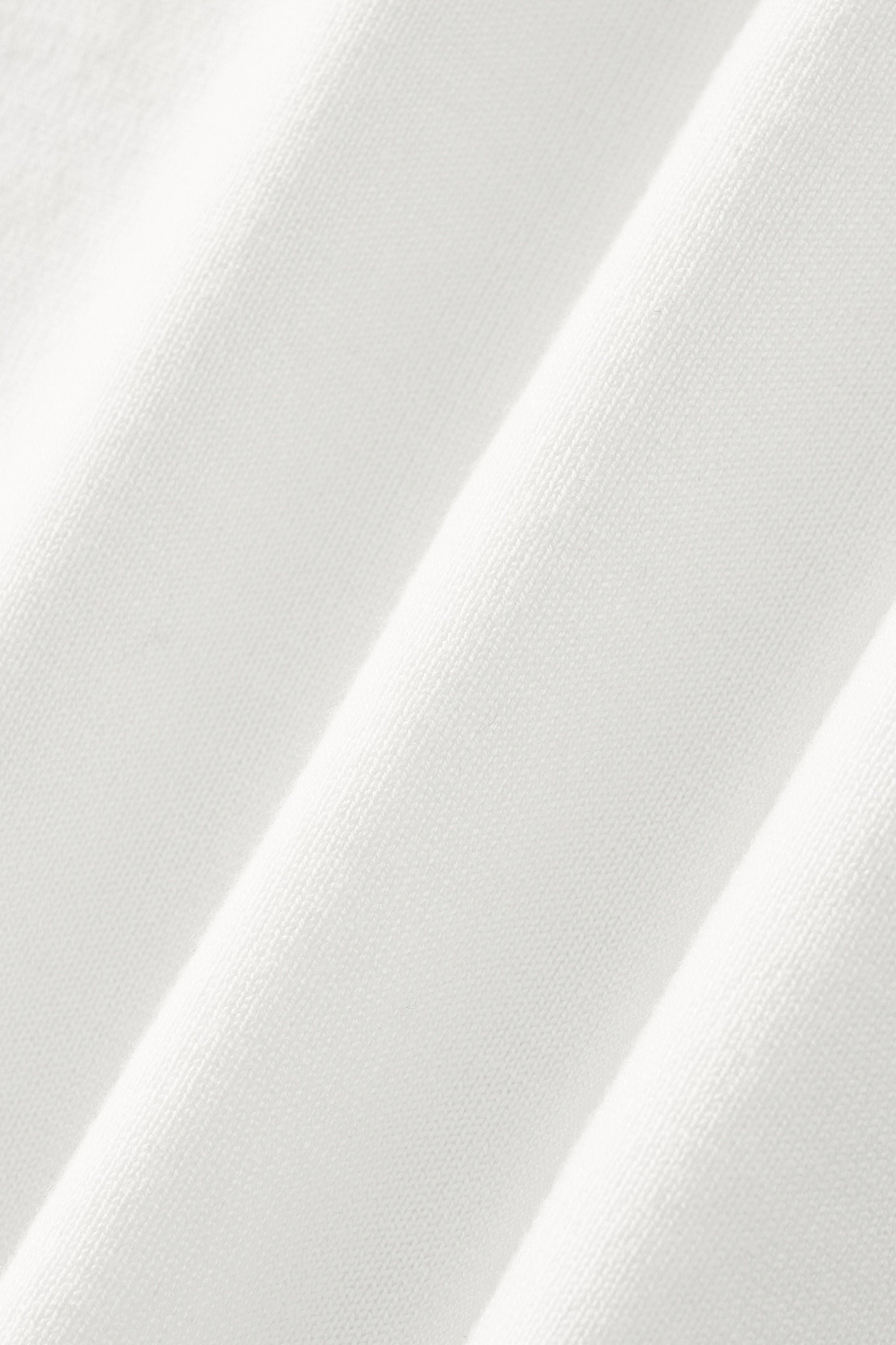 Halo Contrast Collar Knit LS WHITE