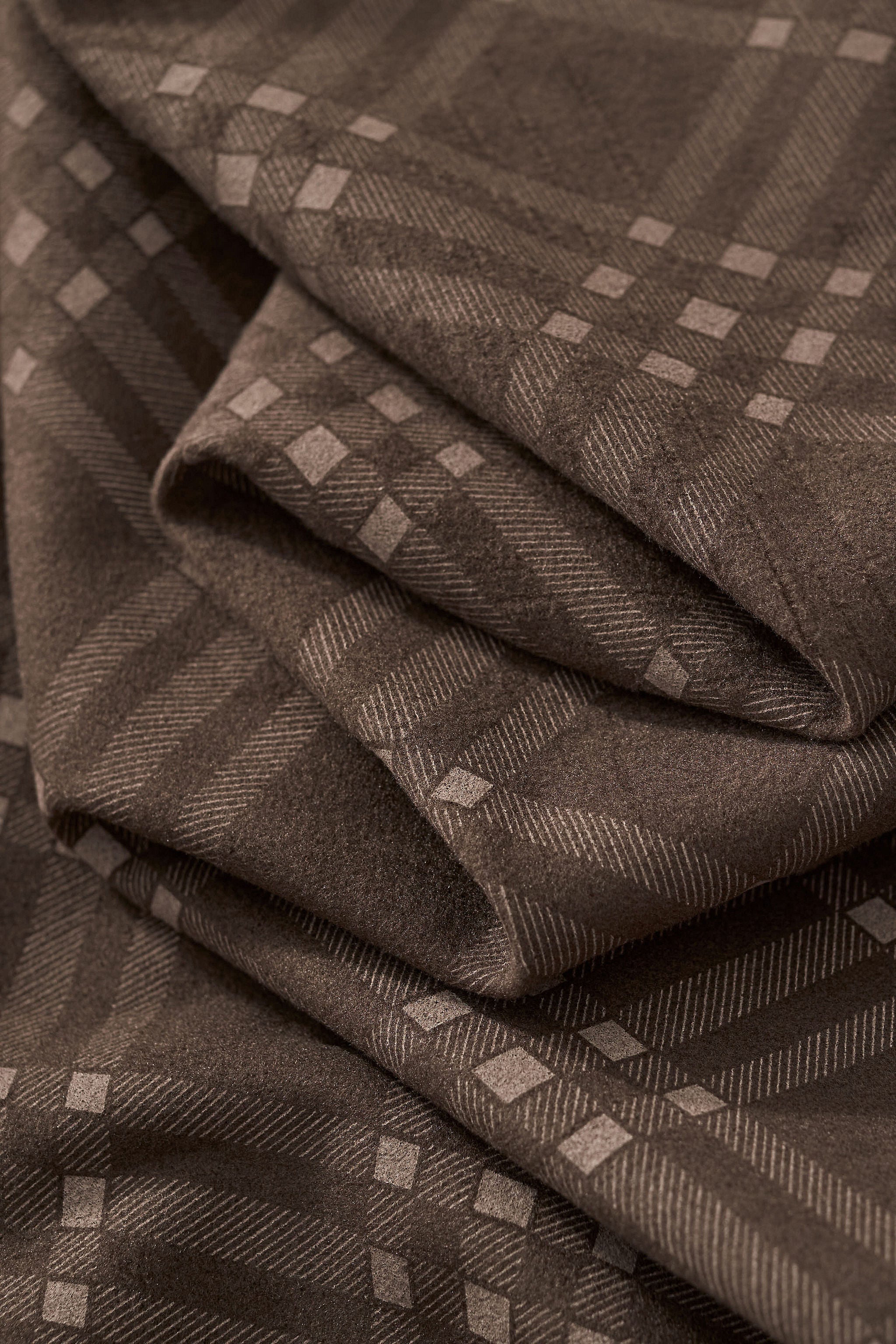 Nexus Stitchless LS Shirt COFFEE