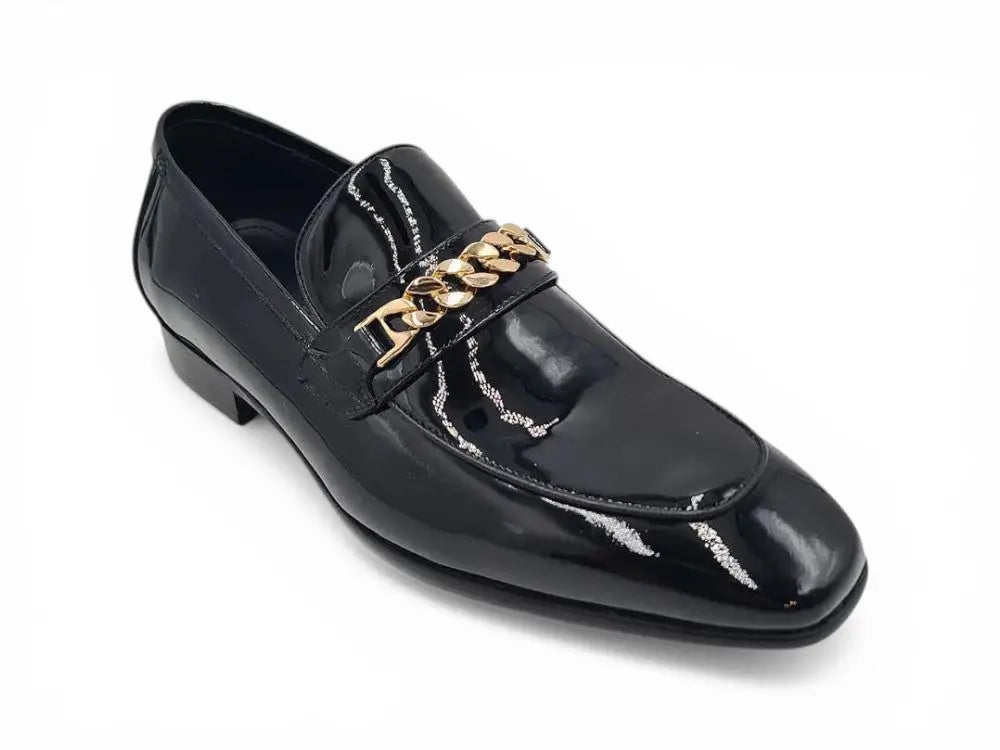 Beveled Squared Toe Patent Leather Loafer