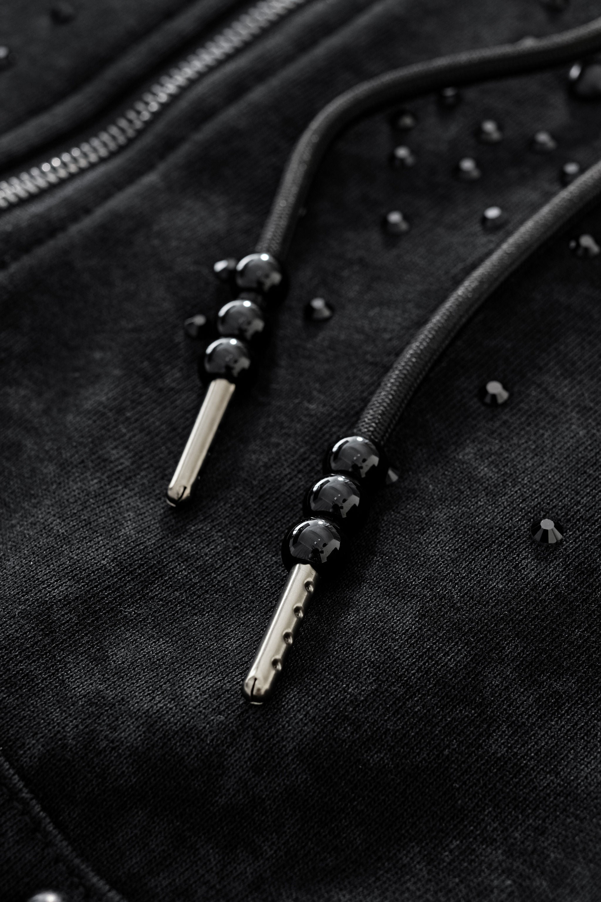 Midnight Roar sweatsuit BLACK - CENTURY PENTHOUSE