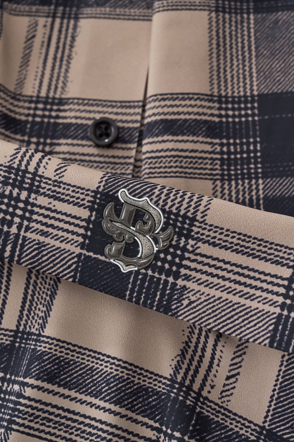 Seamless Plaid Stretch Shirt – El Baron KHAKI