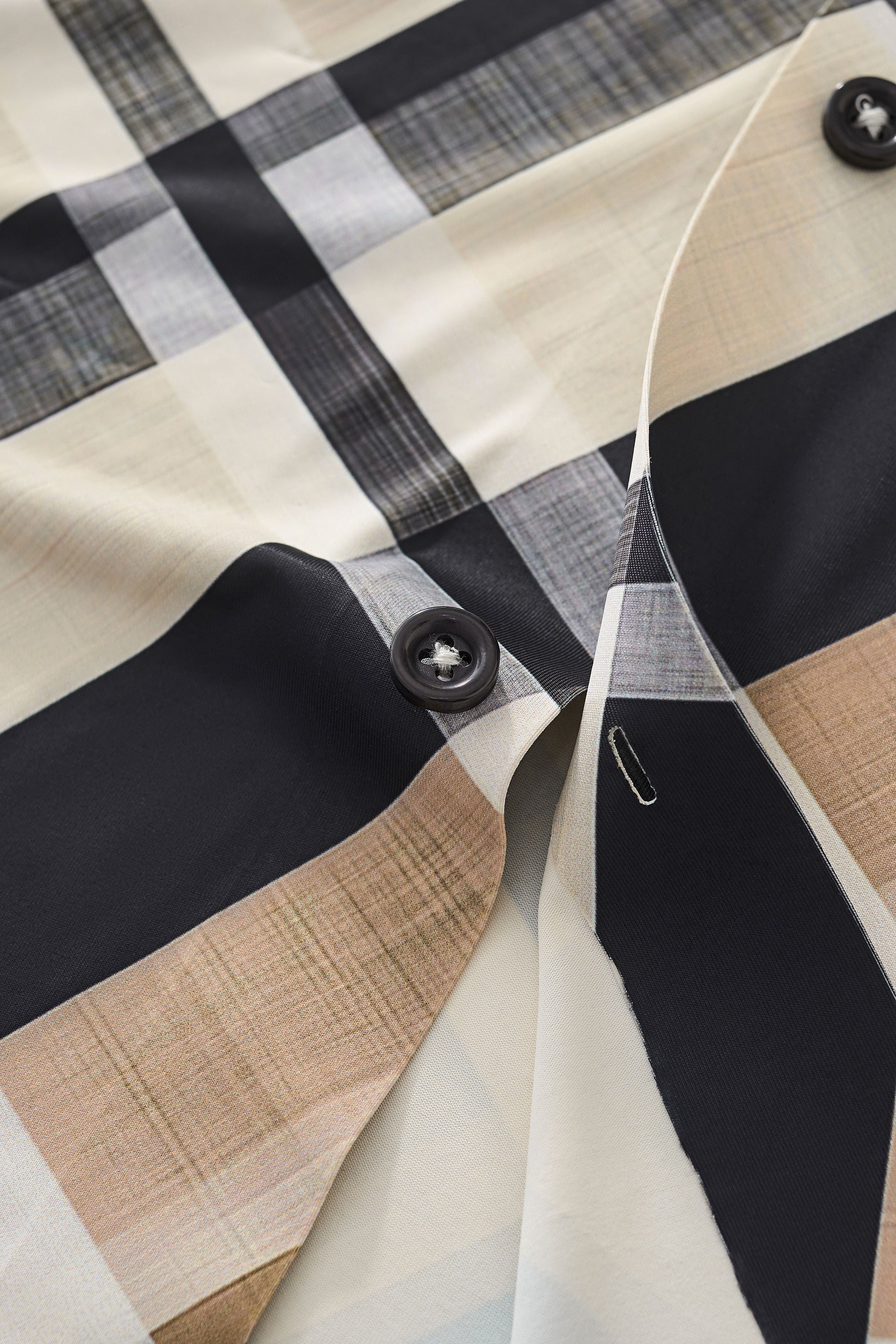 Seamless Bold Plaid Shirt – El Baron KHAKI