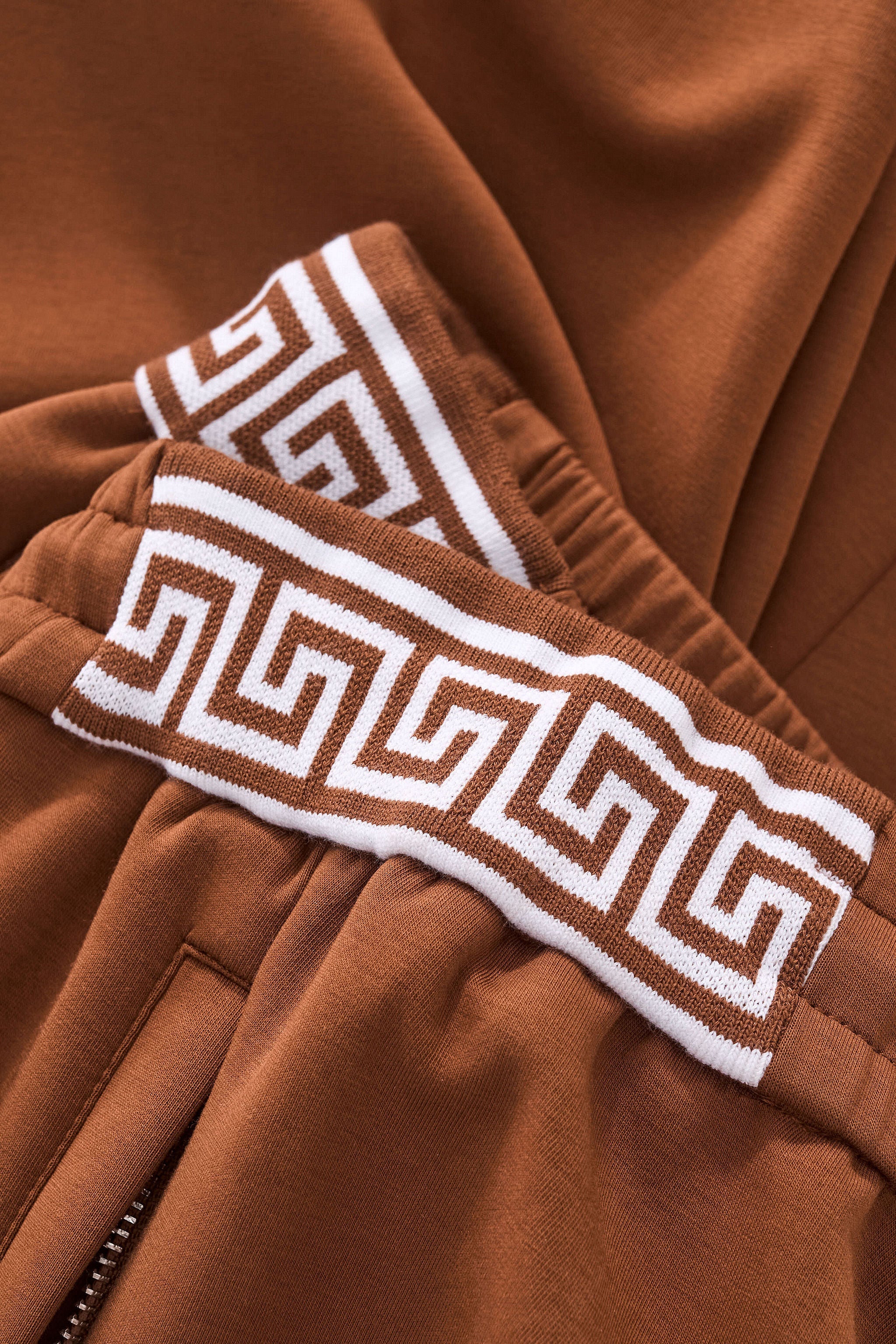 Imperial Trim Lounge Set BROWN