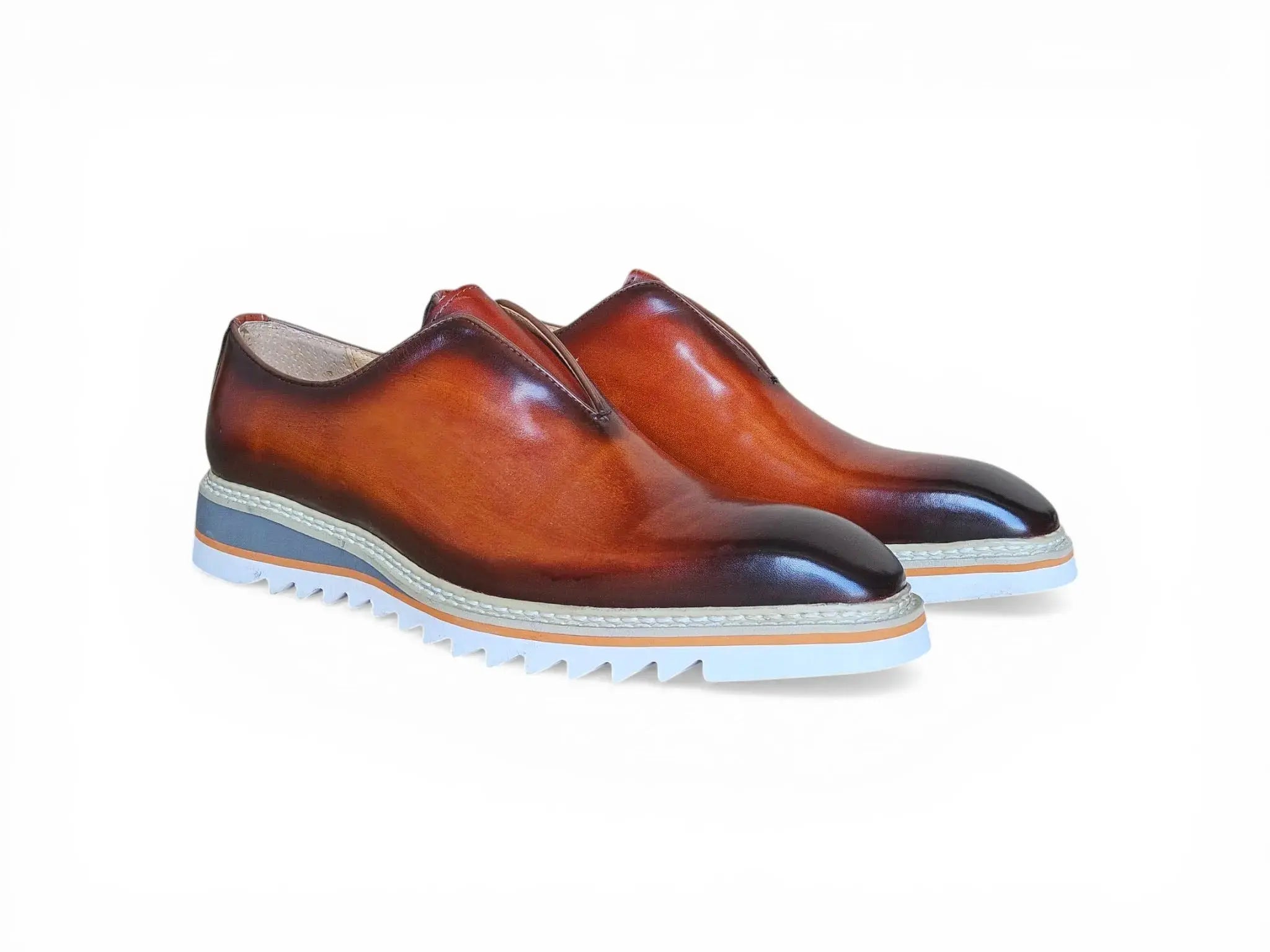 Laceless Loafer with Contrast color lightweight sole