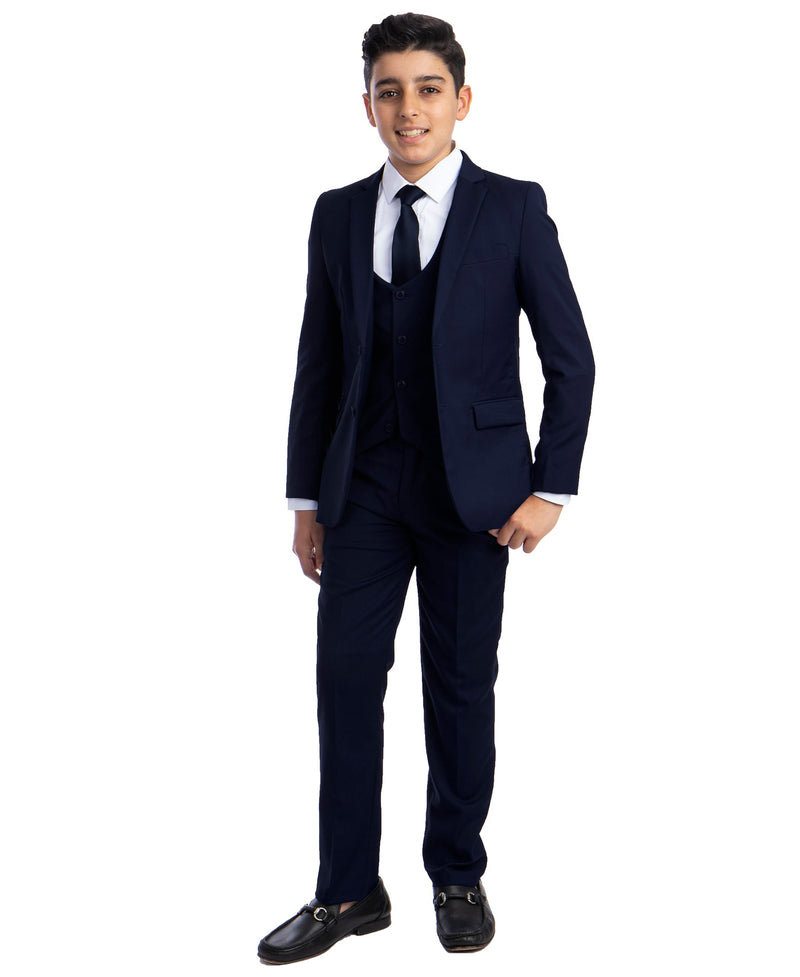 [Suits and Tuxedos for quinceañeras], [Suits and Tuxedos for all chambelanes], [Suits and Tuxedos for quinceaneras]