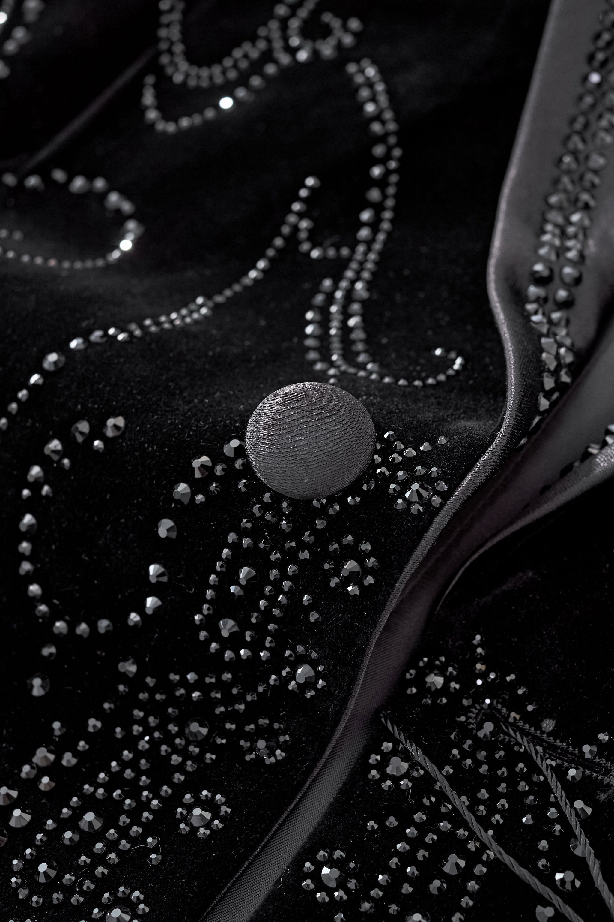 Valent Noir Velvet Blazer BLACK