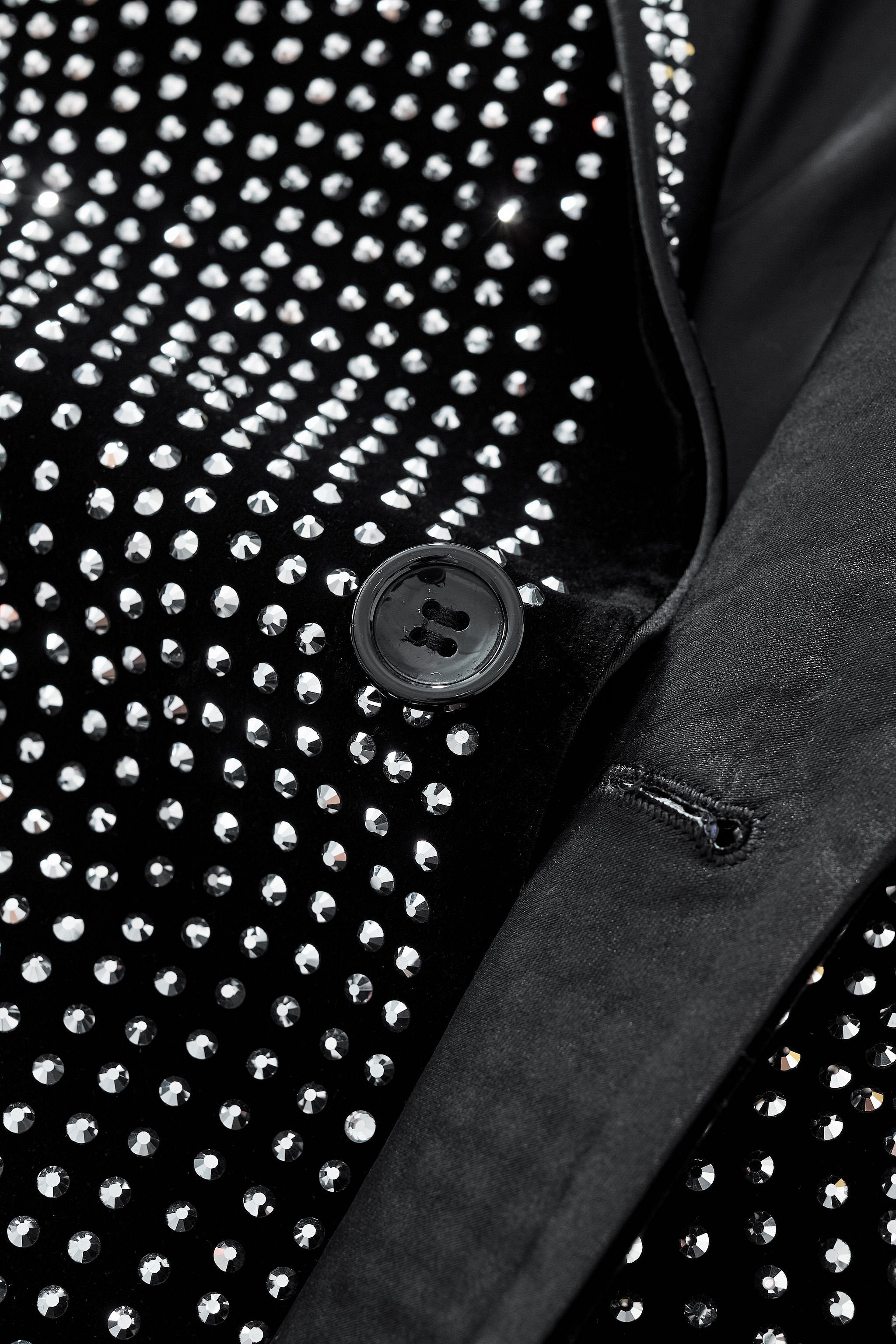 Regal Cascades Embellished Velvet Blazer BLACK/SILVER