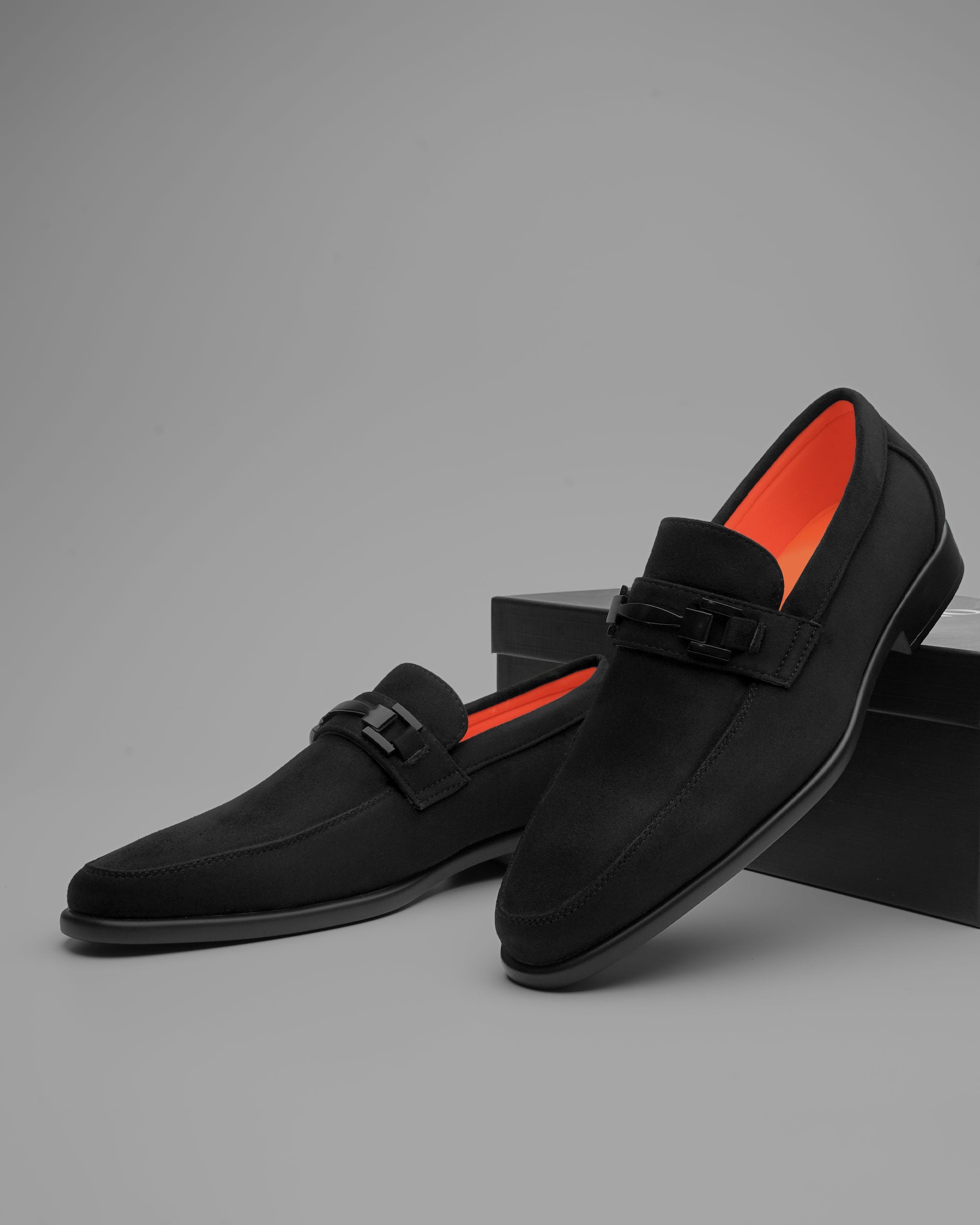 Tayno The Caprio Suede Loafer Black