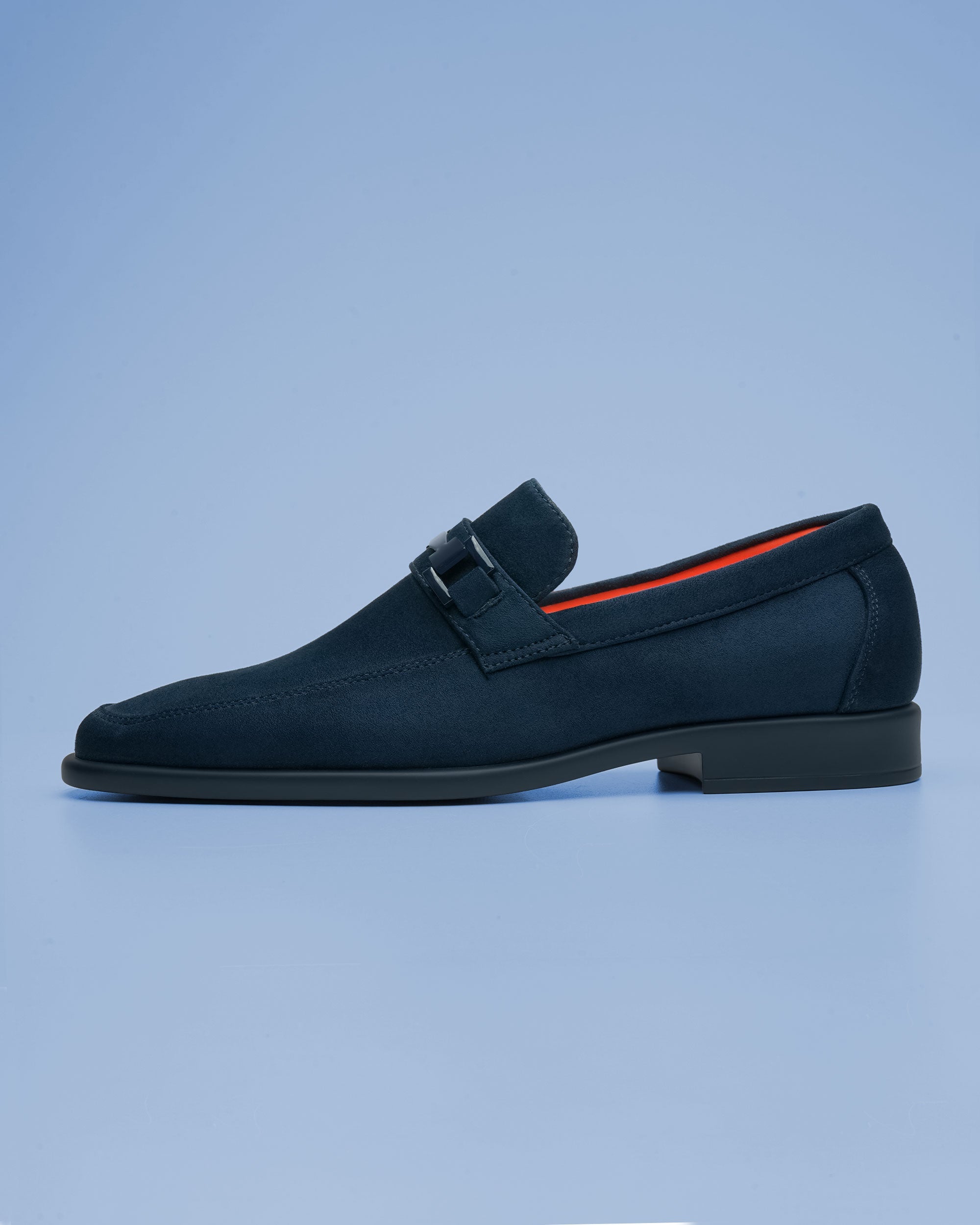 Tayno The Caprio Suede Loafer Navy